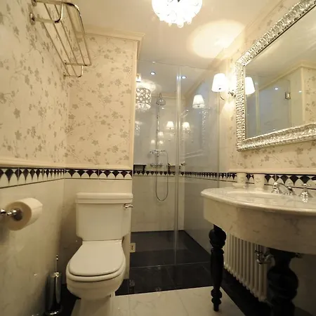 فيلة Zespol Palacowy Na Wylacznosc