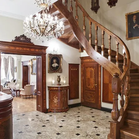 فيلة Zespol Palacowy Na Wylacznosc Pacółtowo