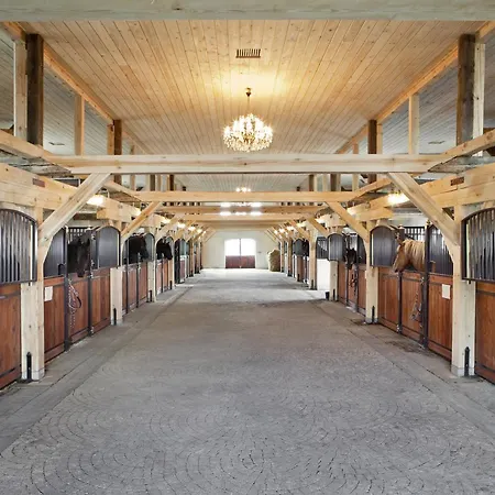 فيلة Zespol Palacowy Na Wylacznosc *