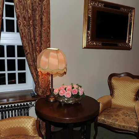 Zespol Palacowy Na Wylacznosc فيلة