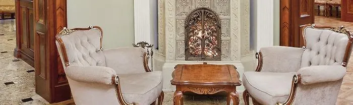 Zespol Palacowy Na Wylacznosc *